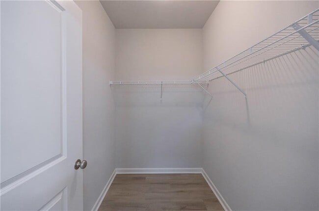 Building Photo - 931 Park Pl St