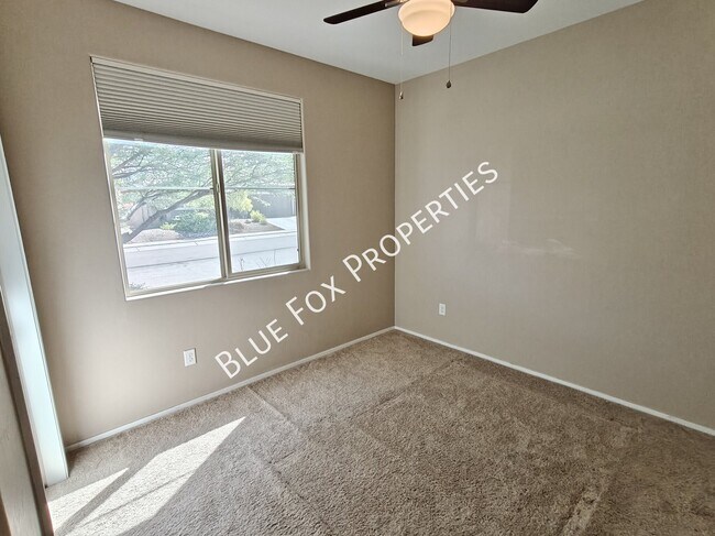 Building Photo - 11445 E Vail Crest Dr