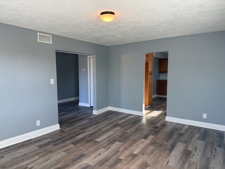 Building Photo - 641 Fremont Ave