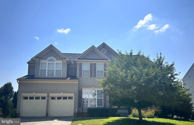 Primary Photo - 332 Rubens Cir