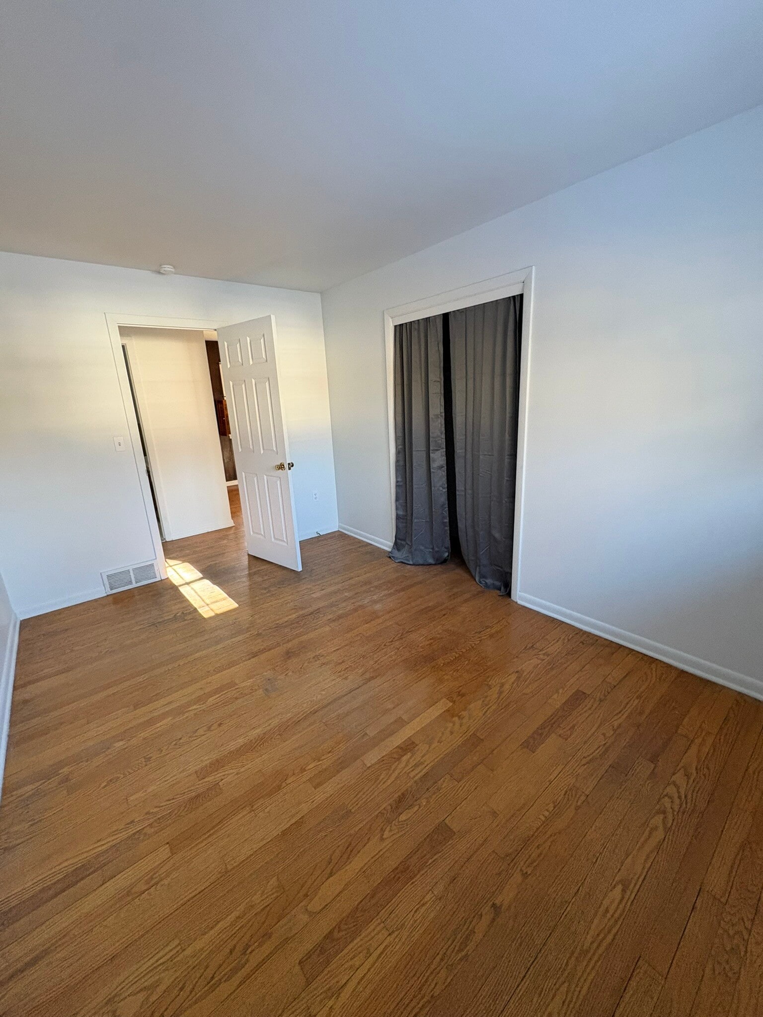 Bedroom 3 - 628 Sunny Ln