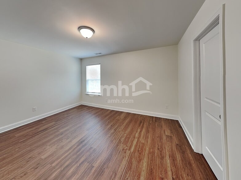 Building Photo - 12024 Brooksong Dr