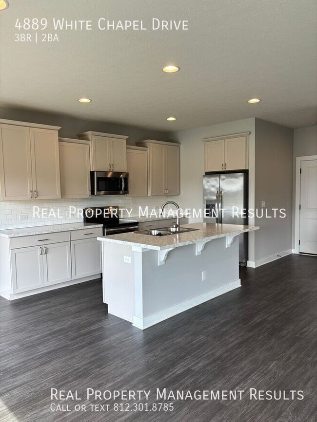 Building Photo - 4889 White Chapel Dr