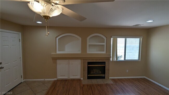 Building Photo - 1374 Louisiana Lakes Ave