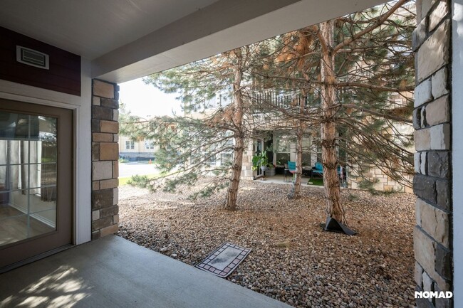 Building Photo - Charming 2BR Townhome in Broomfield