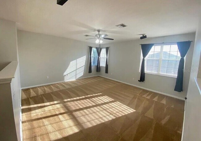 Building Photo - 944 Lost Grove Cir