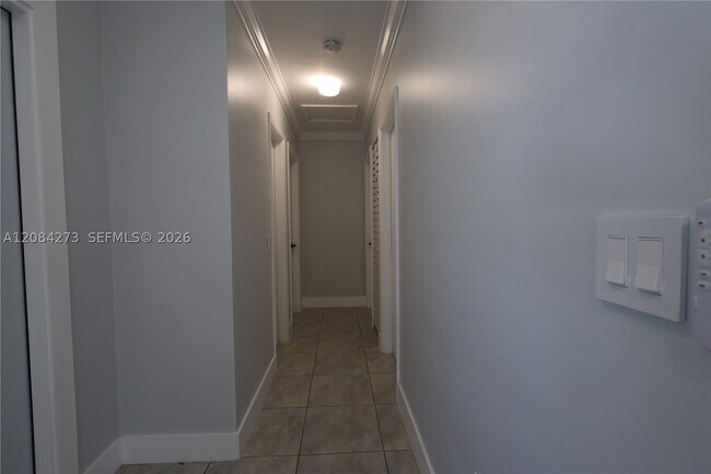 Building Photo - 3610 SW 106th Ave