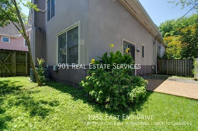 Building Photo - 1986 Eastend Dr