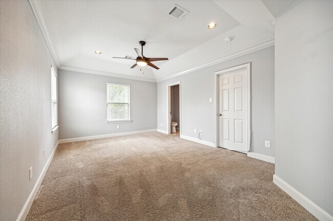Building Photo - 4916 Talina Way