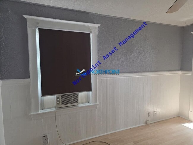 Building Photo - 525-527 14TH STREET