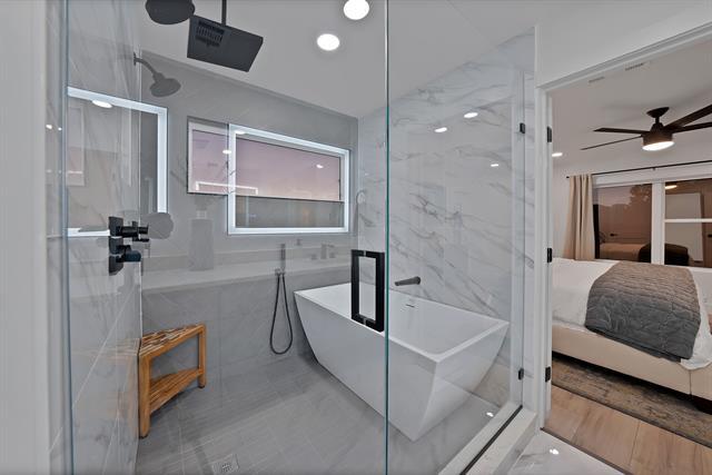 Building Photo - 4114 Delano Pl