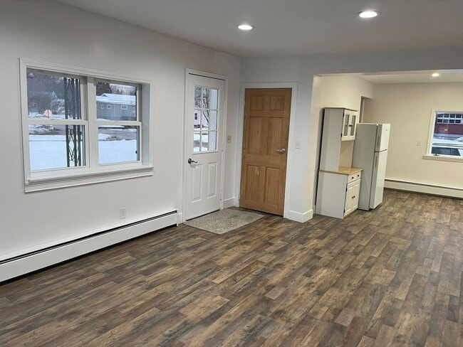 Building Photo - Village of Carthage Rental