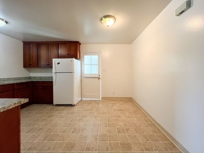 Building Photo - Charming 3-Bedroom Home in Napa’s Sought-A...
