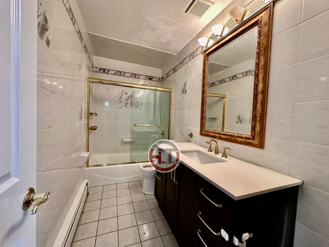 Building Photo - 3264 Layton Ave