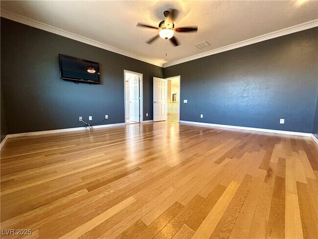 Building Photo - 2529 Flodden St