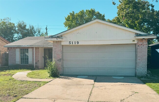 Primary Photo - 5119 Prairie Ridge Rd