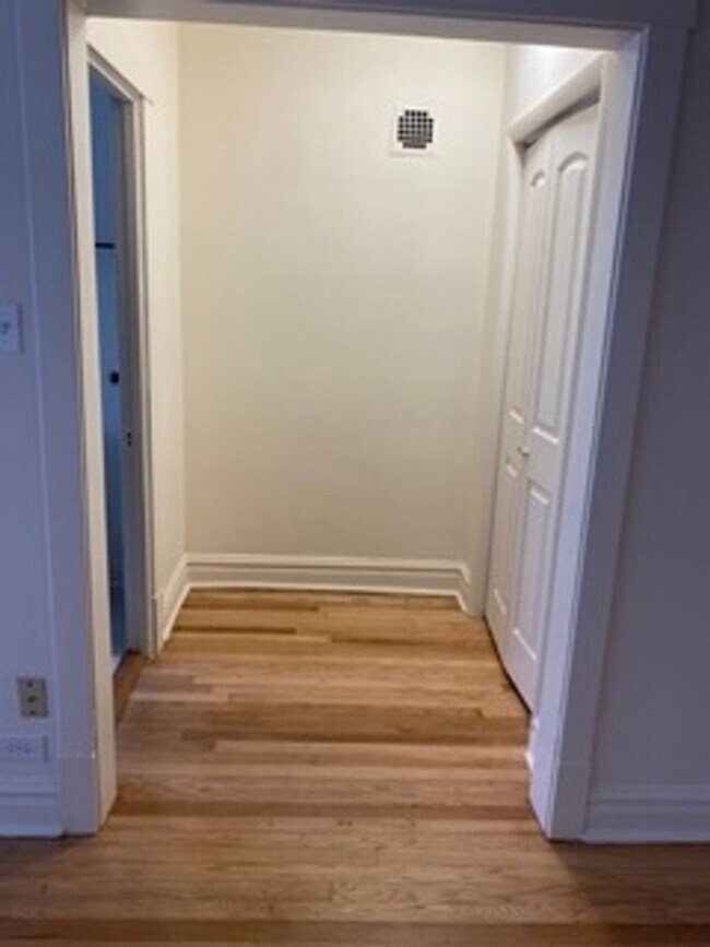 Building Photo - NEW Kitchen and Bath - Amazing Studio with Private Sleeping Space (see video)