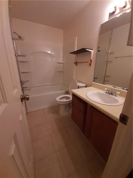 Building Photo - 4429 Coopers Creek Dr SE