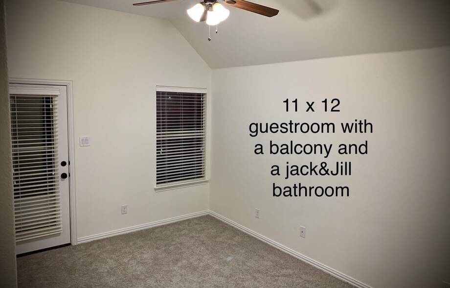 Building Photo - 1305 Miami Dr