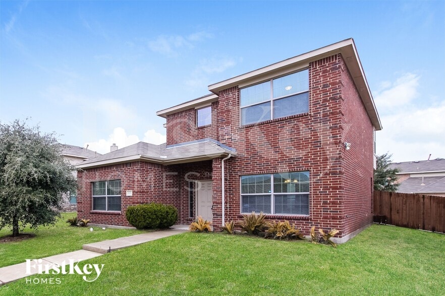 Building Photo - 1215 Jewel Ln