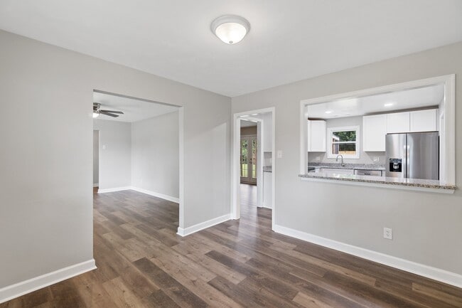 Building Photo - 2916 Knight Rd