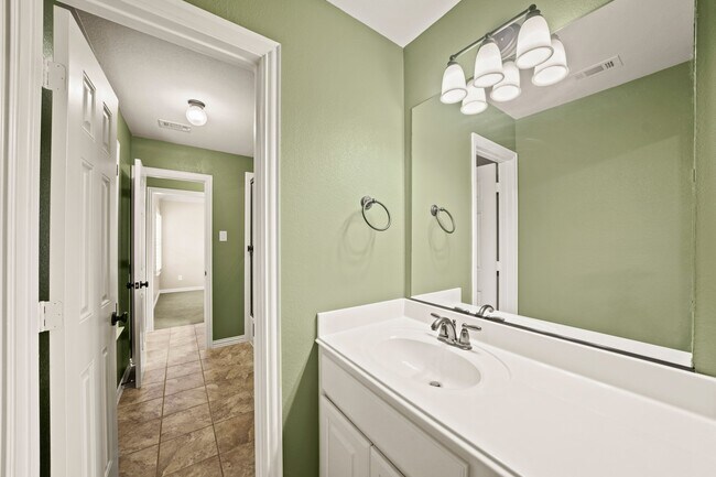 Building Photo - 25503 Madison Falls Ln