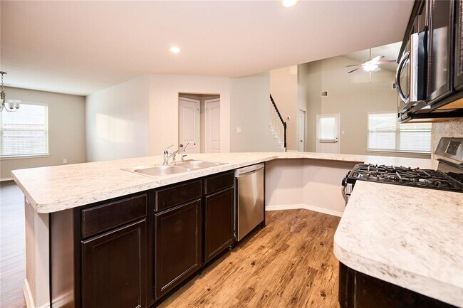 Building Photo - 13918 Nicolet Arbor Ln