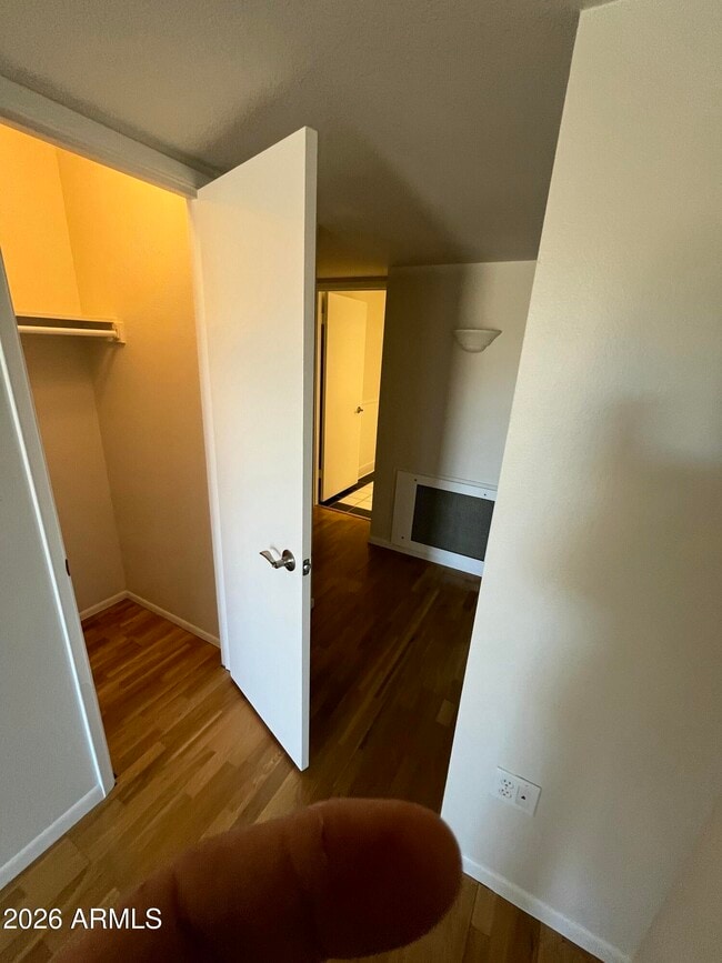 Building Photo - 10645 W Sequoia Dr