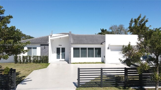 Building Photo - 18961 SW 359th St