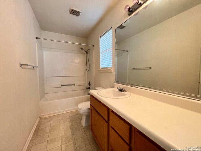 Building Photo - 530 Coral Harbor