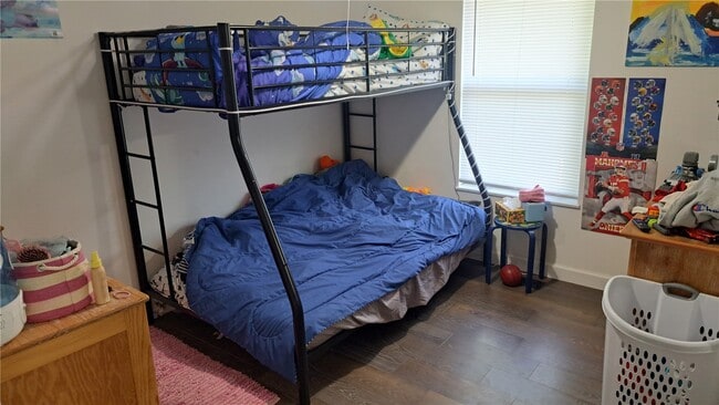 Building Photo - 2336 Hempline Ct