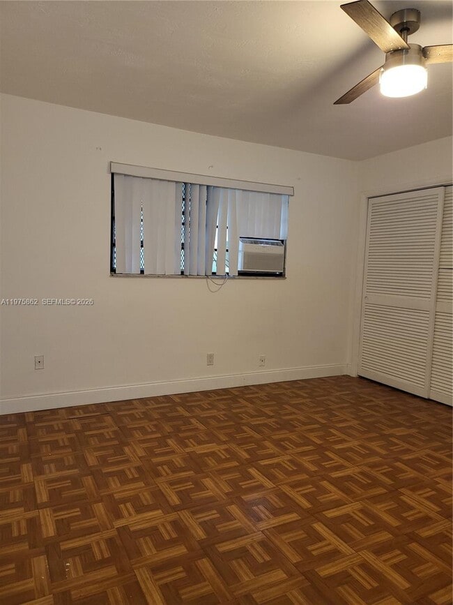 Building Photo - 1836 Arthur St