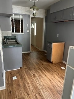 Building Photo - 518 Harris St