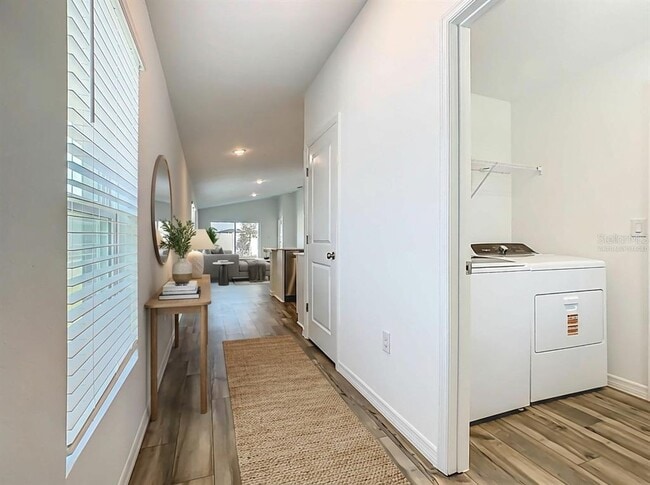 Building Photo - 4711 Rolling Lk Ln