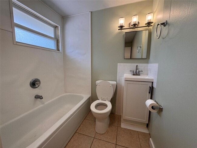 Building Photo - 538 Orange St