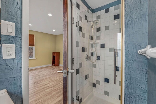 Building Photo - 1183 S 13th St