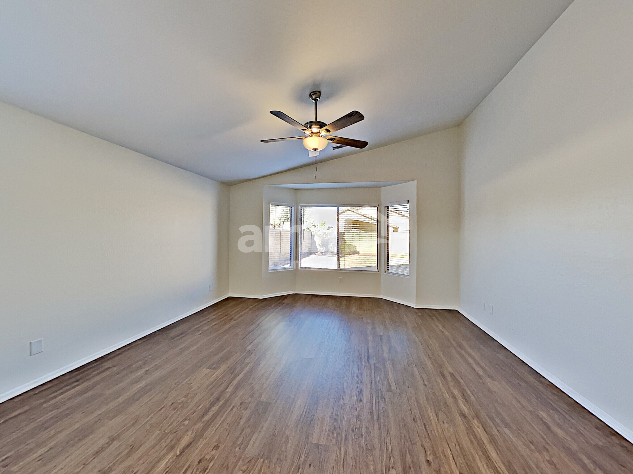 Building Photo - 1920 S 85th Ln