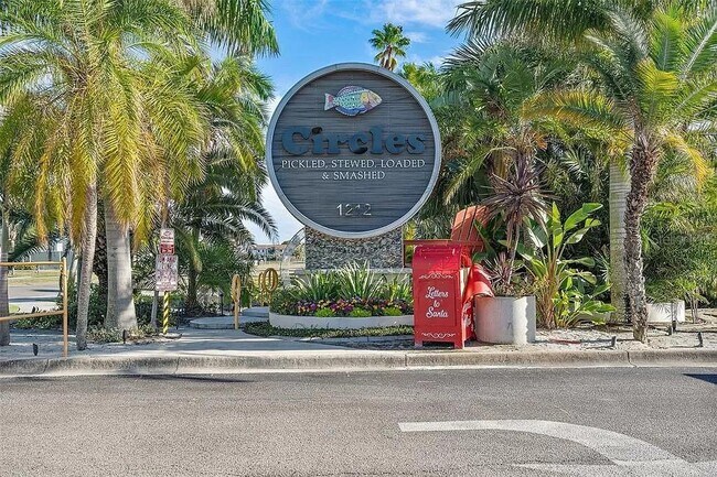 Building Photo - 6418 Margarita Shores Ln