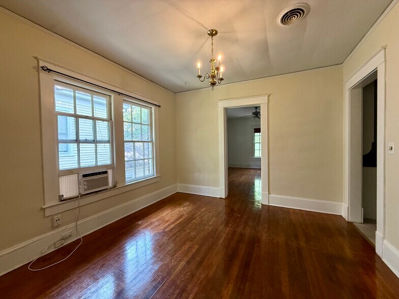 Dining Room - 809 Rankin Pl