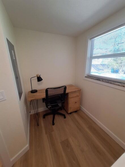 Building Photo - 1203 Lyric Ln