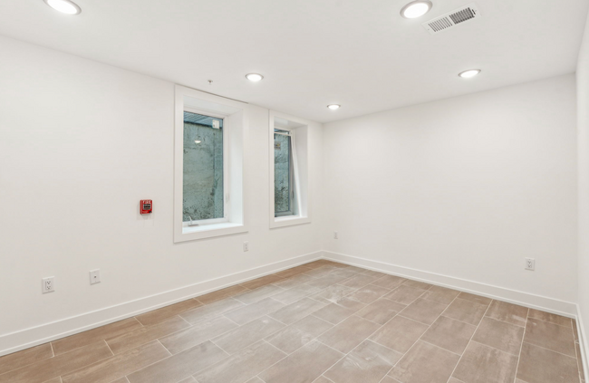 Building Photo - Brand New Apartments in Fishtown