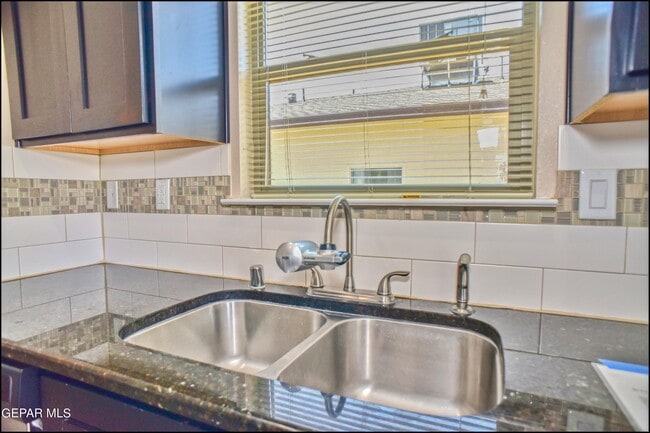 Building Photo - 452 Isaias Ave.