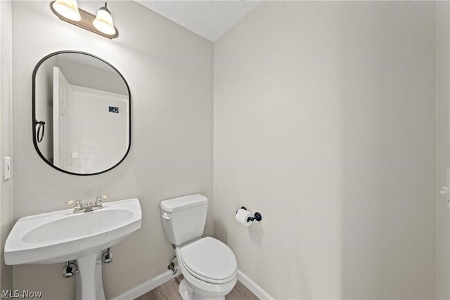 Building Photo - 2547 Wyndgate Ct