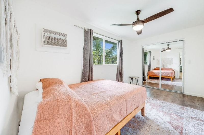 Building Photo - 70 Hui Rd F