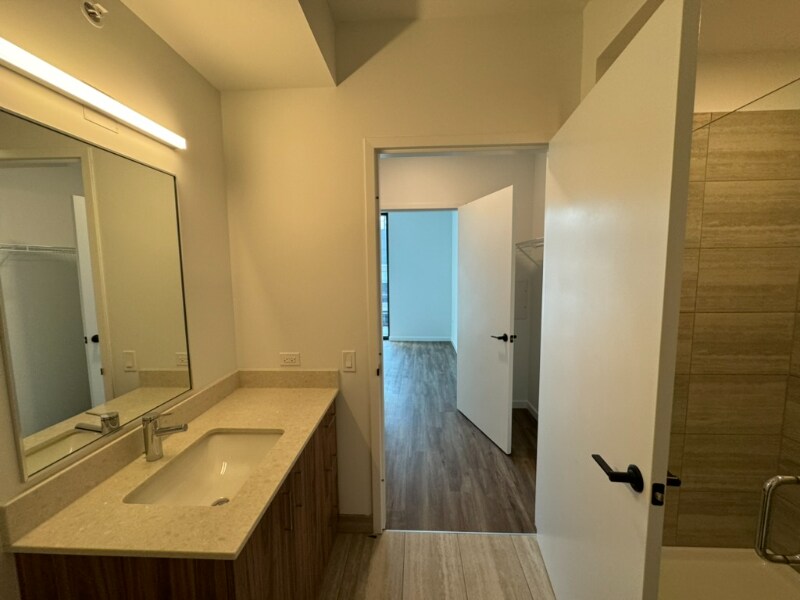 Building Photo - 144 N Aberdeen St