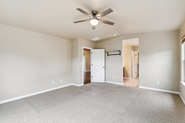 Building Photo - Stylish Cordera Ranch with Finished Basement, Gourmet Kitchen, and Ideal D20 Location