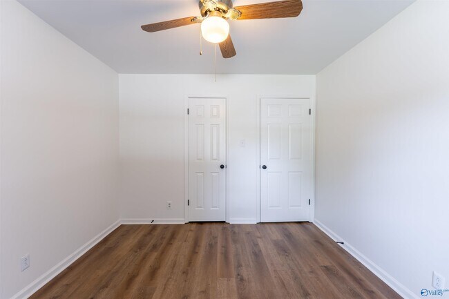 Building Photo - 7513 SW Clubfield Dr