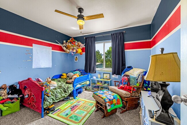 Building Photo - 7115 Grand Valley Dr