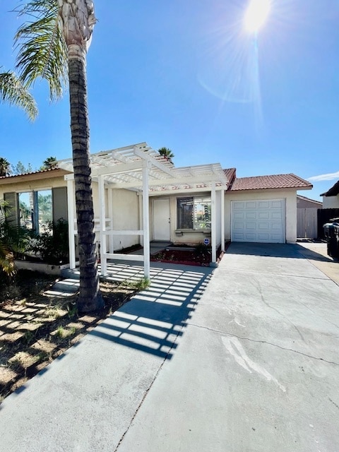 Primary Photo - 27690 Connie Way