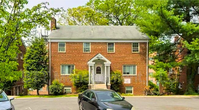 Building Photo - 8800 Plymouth St